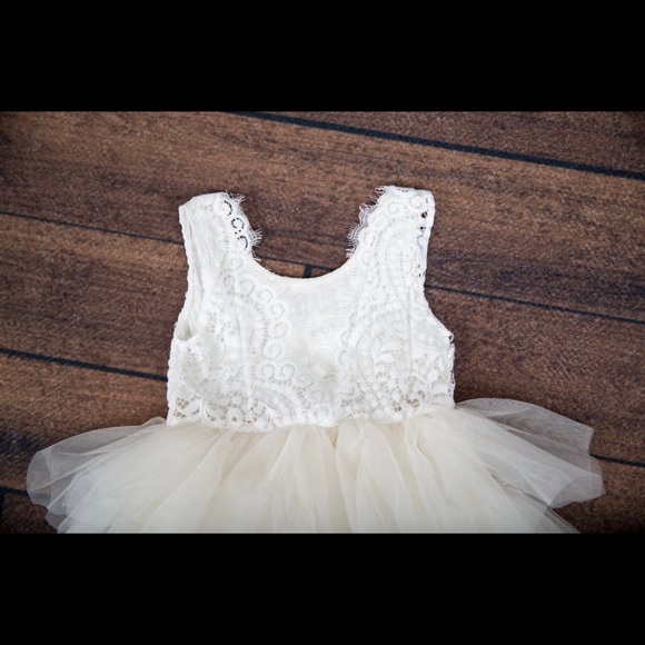 Infant flower girl dress - Picture 2 of 4